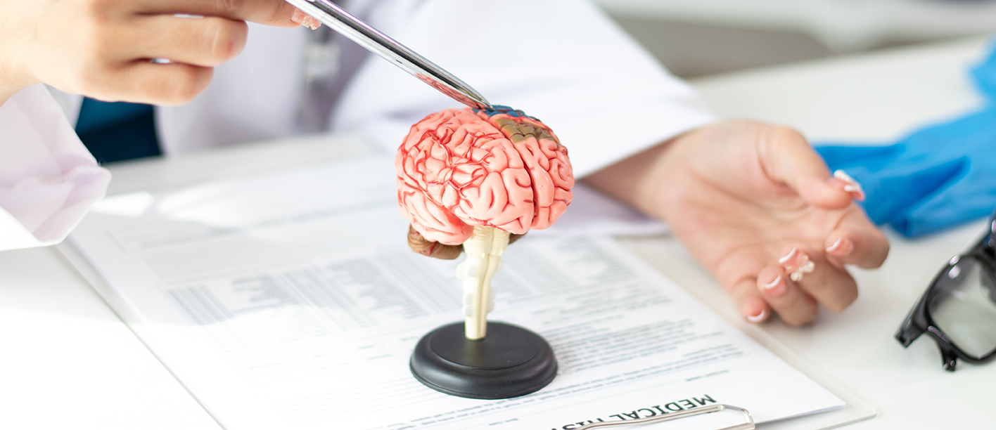 Recunoaște primele semne de Alzheimer: simptome, cauze și cum să gestionezi boala