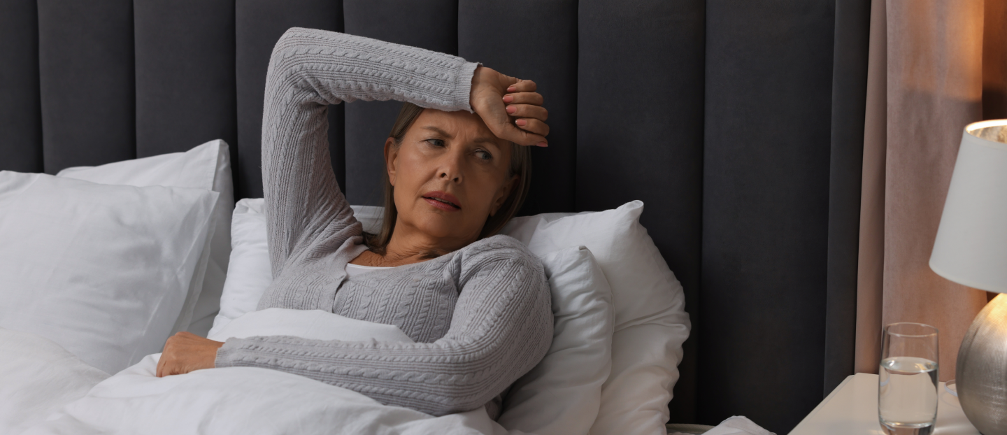 De ce apar transpirațiile nocturne și ce analize îți recomandă medicii pentru un diagnostic corect?