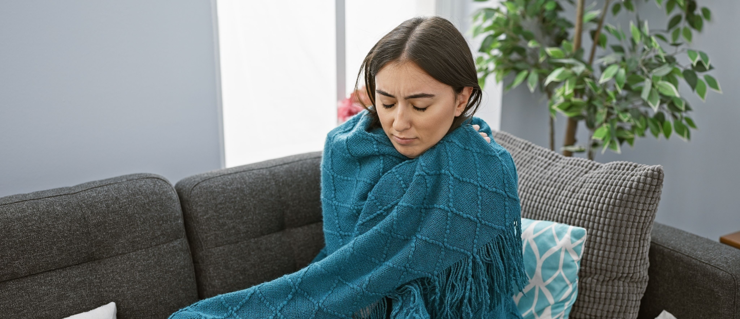 Senzație de frig constant: cauze medicale și analize recomandate