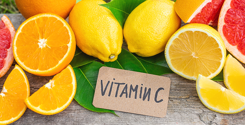 Vitamina C susține regenerarea pielii